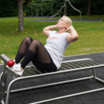 Nahansicht des playfit Bauchtrainer K05041 im Einsatz
